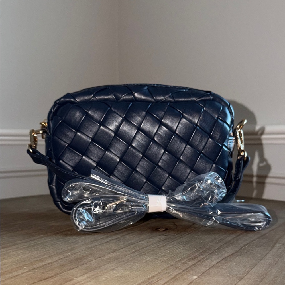 Chic Navy Woven Crossbody Bag